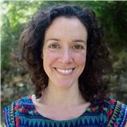 Docente de humanidades con amplia experiencia demostrable